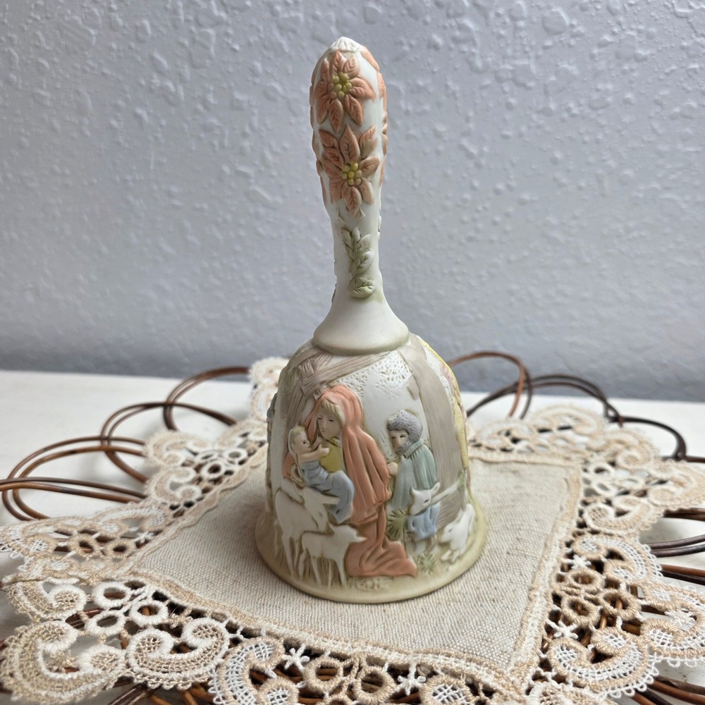 Lefton 1982 The Christopher Collection "O Come All Ye Faithful" Porcelain‎ Bell